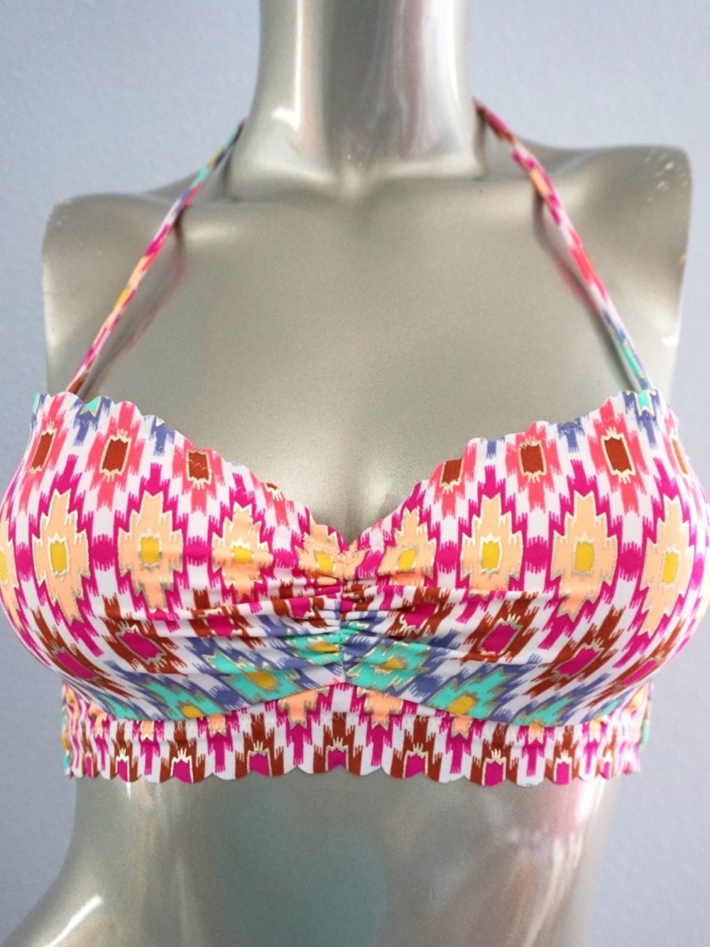Victoria's Secret Cool Ikat Foil Getaway Halter Scalloped Swim Bikini Top 32B